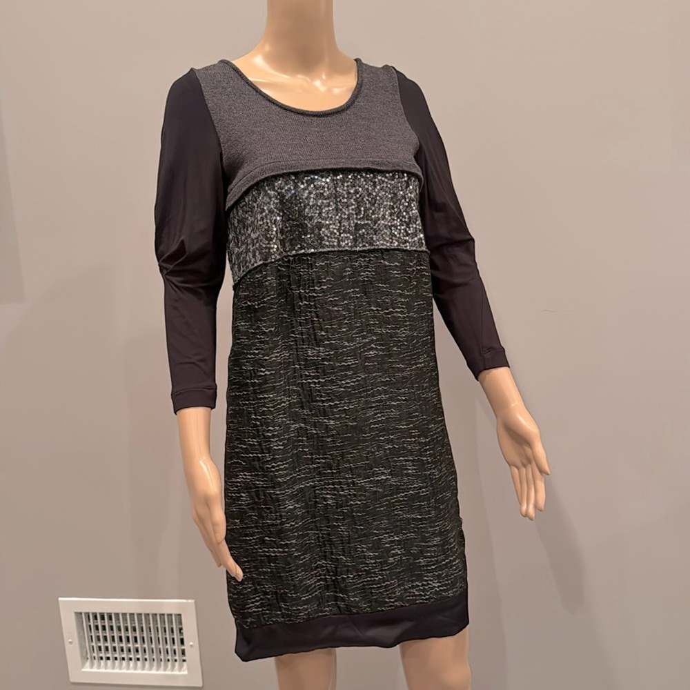 Philosophy by Alberta Ferretti dress with 3/4 sleeves Size: 6